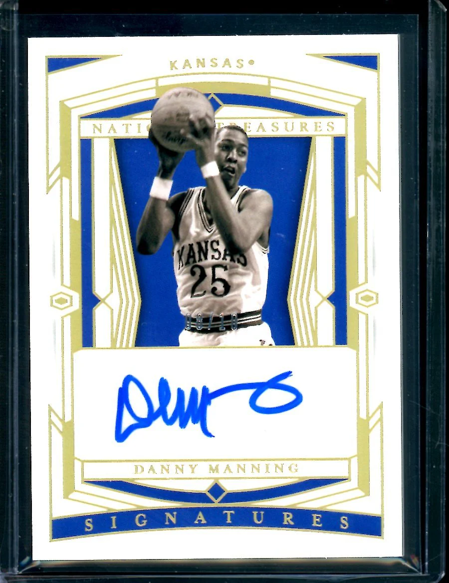 2020 Panini National Treasures Collegiate Danny Manning Auto Gold /10 Kansas