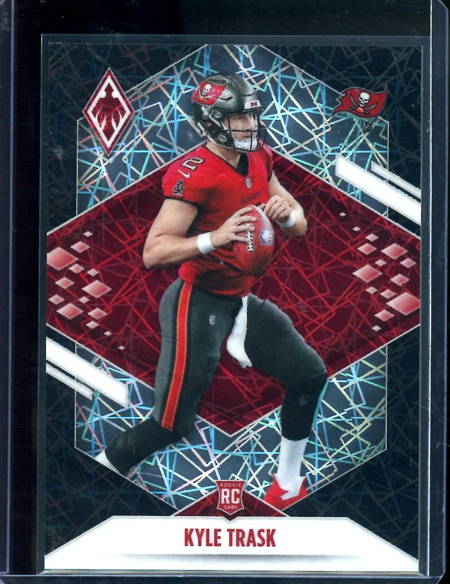 2021 Panini Phoenix Kyle Trask Rookie Black Velocity /10 Buccaneers