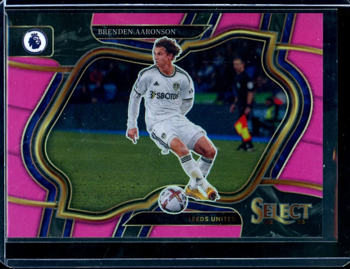 2022/23 Panini Select Brendan Aaronson Field Level Pink /99 Leeds