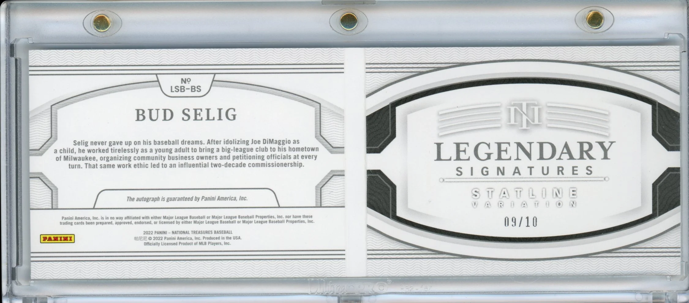 2022 Panini National Treasures Bud Selig Legendary Cut Signature Book /10 MLB - Image 2