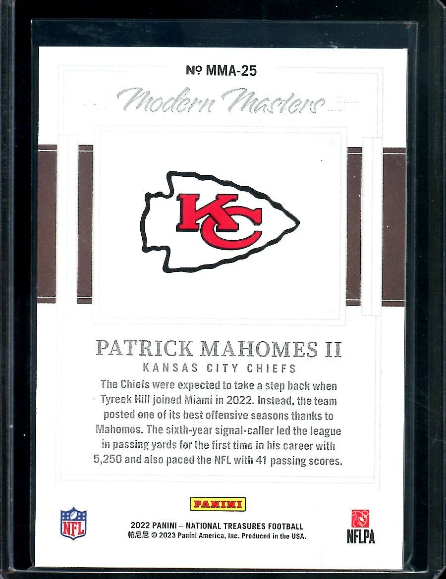 2022 Panini National Treasures Patrick Mahomes II Modern Masters /50 Chiefs - Image 2