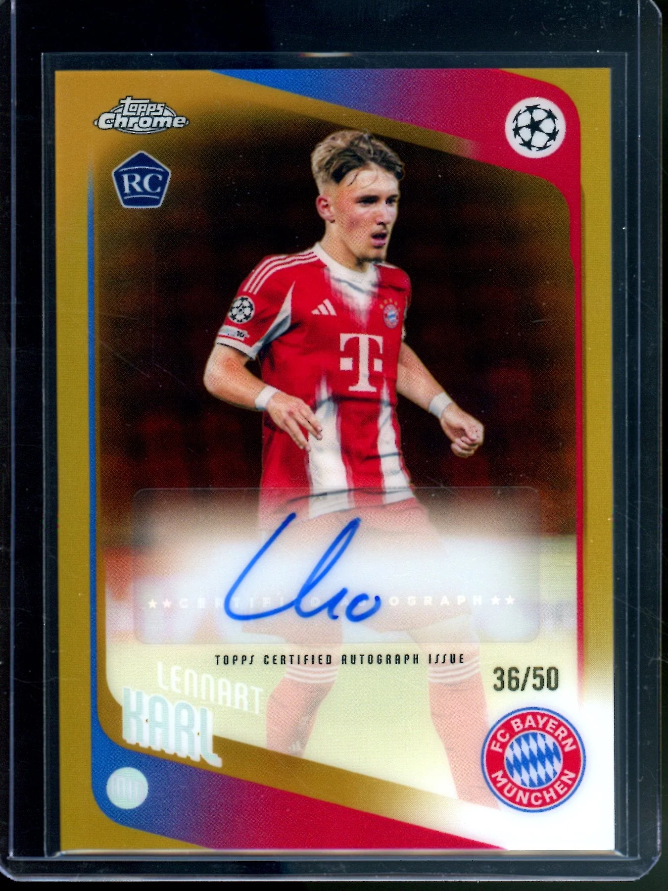 2026 Topps Chrome Lennart Karl True Gold Rookie Autograph /50 FC Bayern Munchen