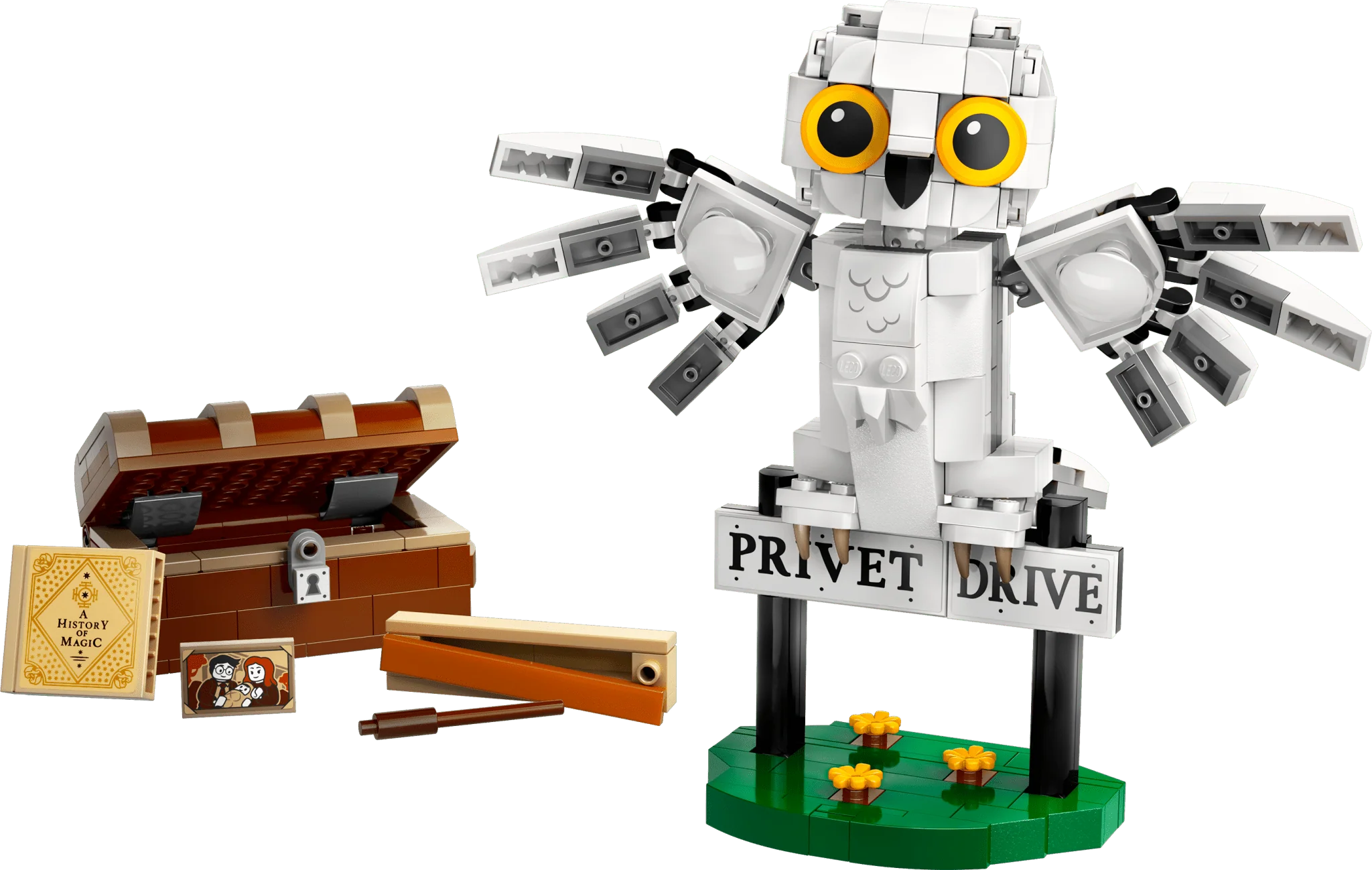 LEGO Harry Potter Hedwig at 4 Privet Drive - Image 3